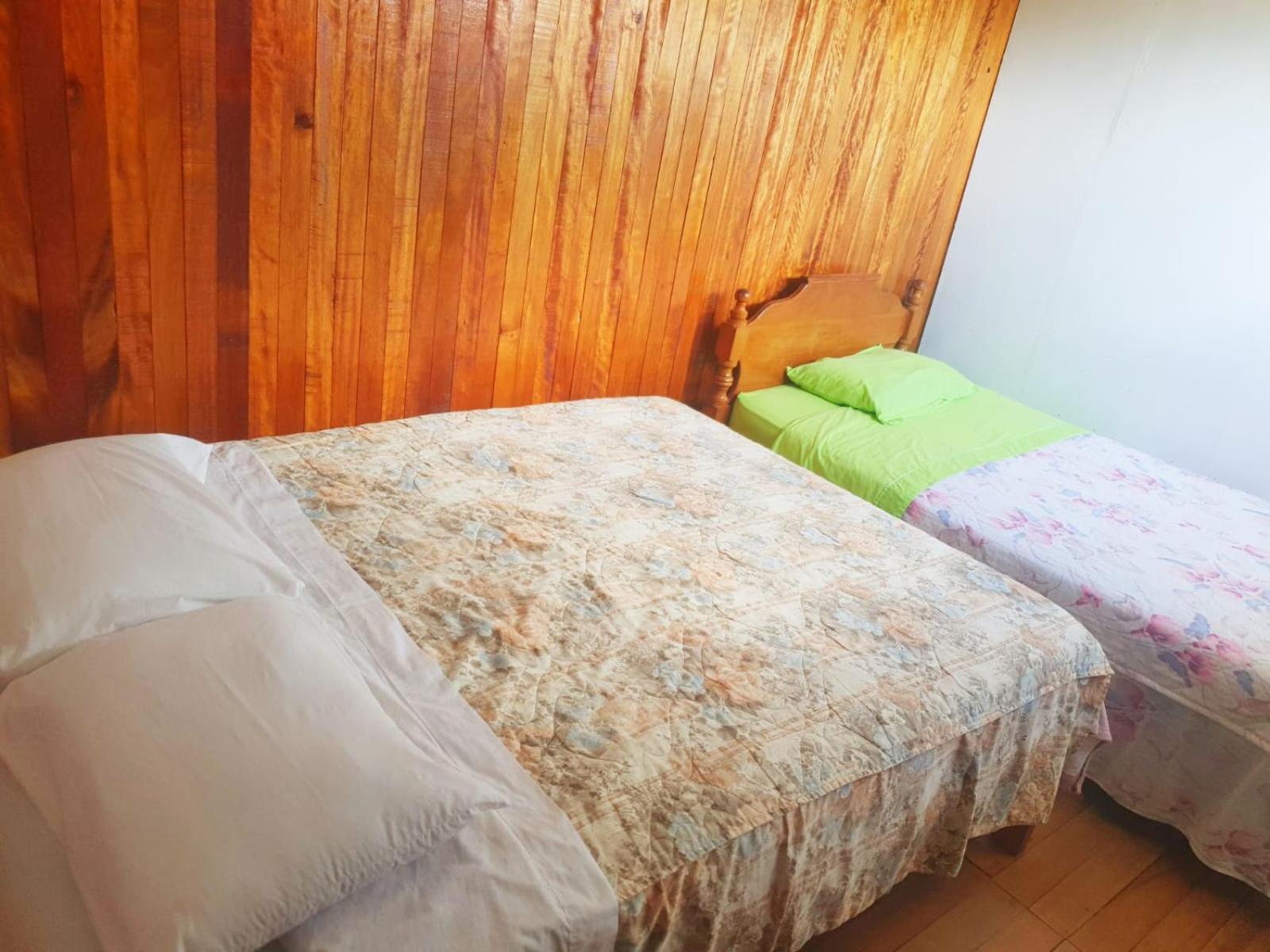 Hospedaje Olguita Oxapampa Extérieur photo